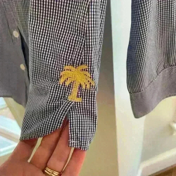 Lilly Pulitzer XS Button Down Resort Style Shirt - Picture 6 of 12